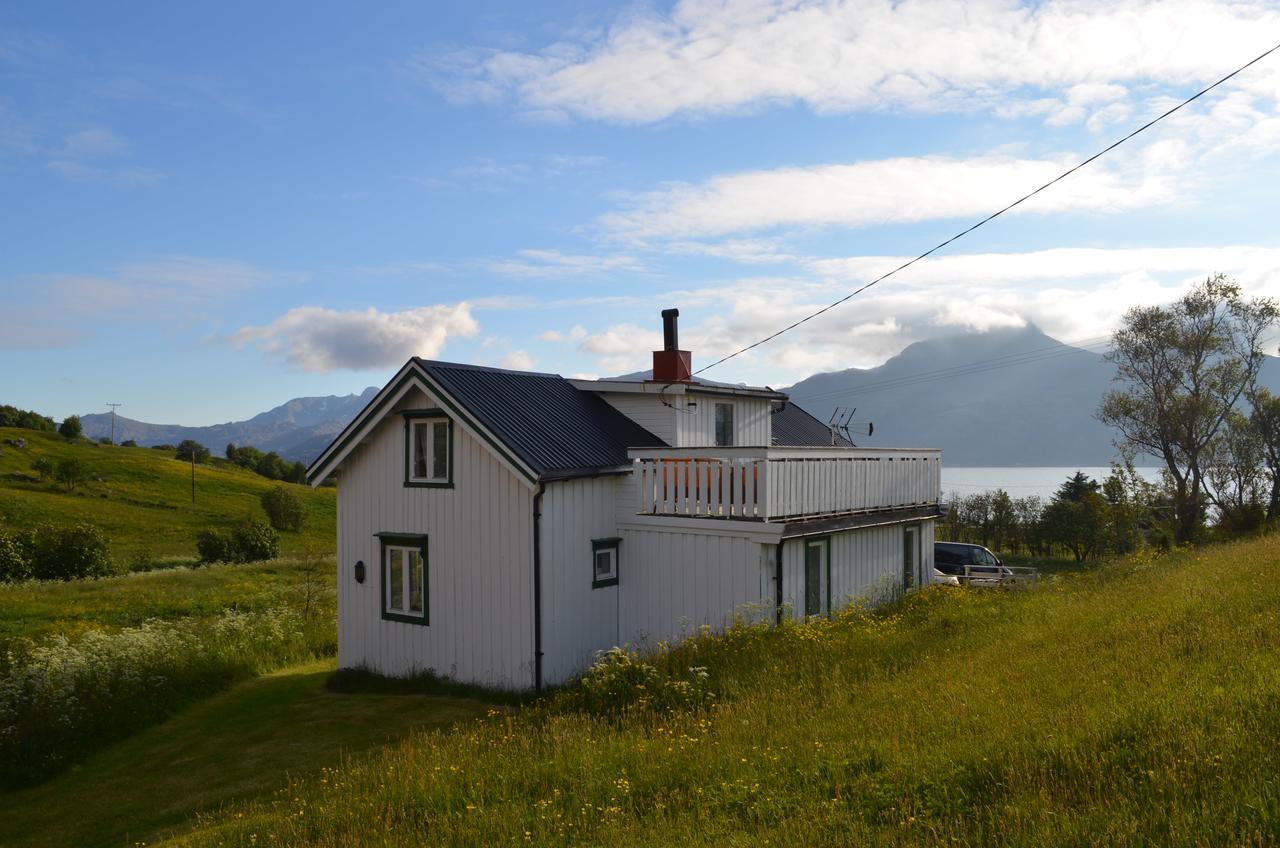 Вилла Vevika Lofoten Gravdal  Экстерьер фото